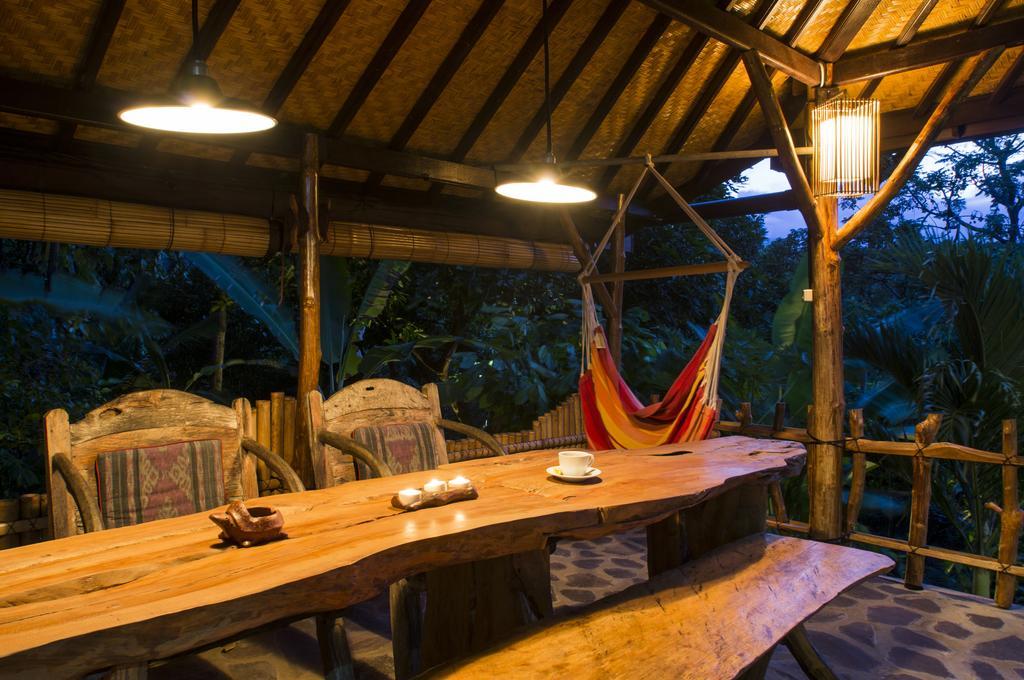 Indo Rumah Zengarden Pabean Buleleng 部屋 写真