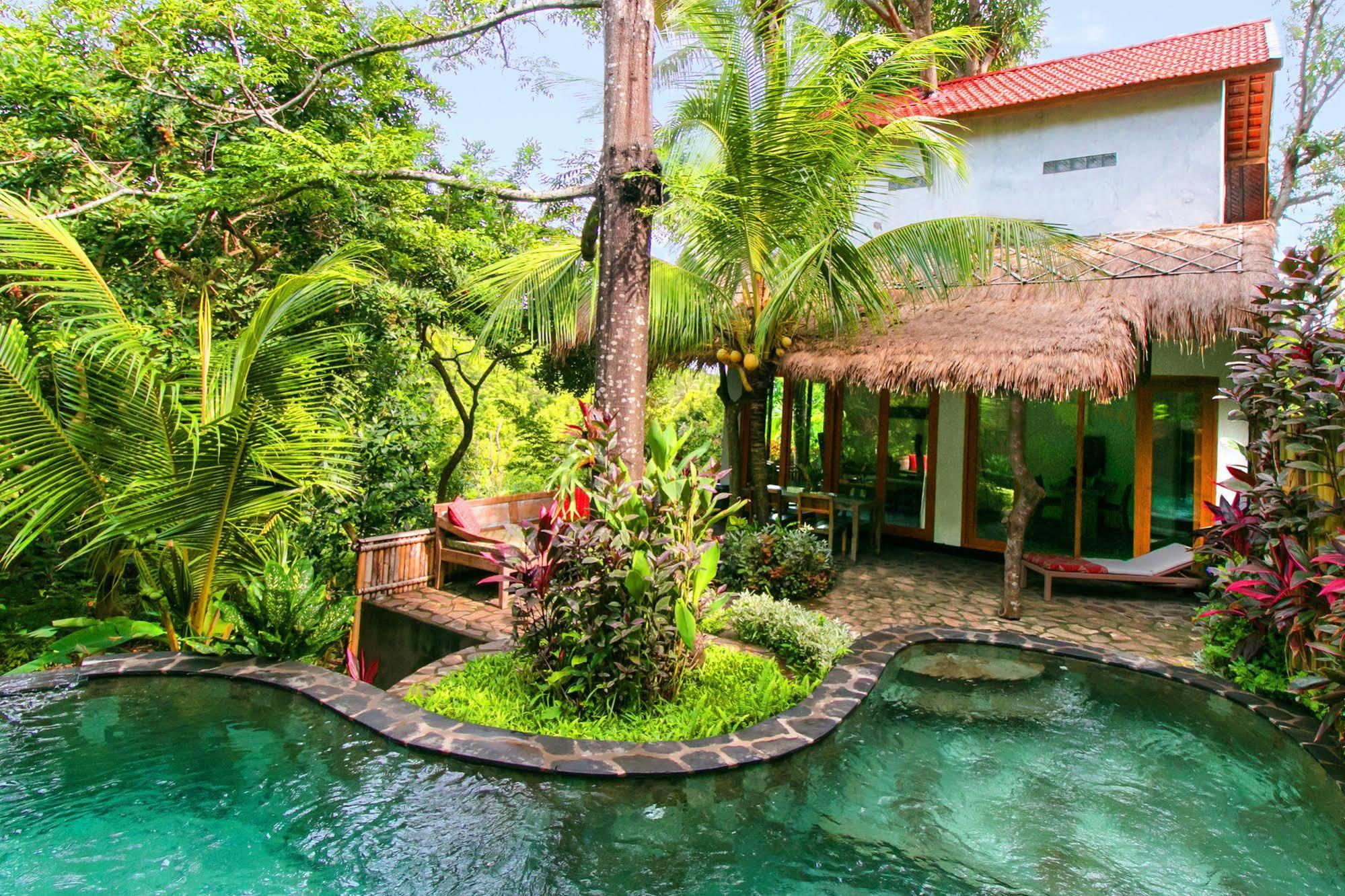 Indo Rumah Zengarden Pabean Buleleng エクステリア 写真