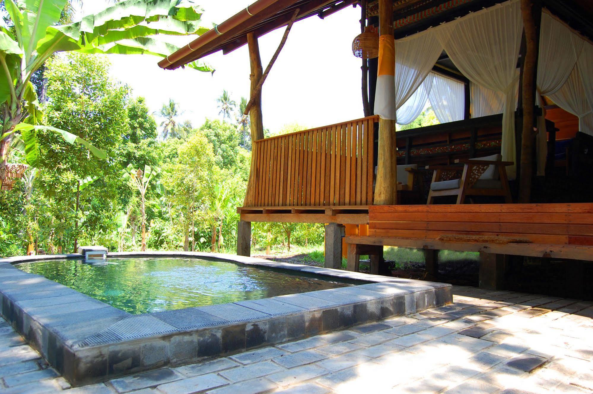 Indo Rumah Zengarden Pabean Buleleng エクステリア 写真